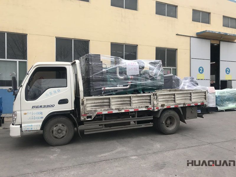楊先生訂購的一臺標(biāo)配型100GF柴油發(fā)電機組在3.14號發(fā)往湖南岳陽