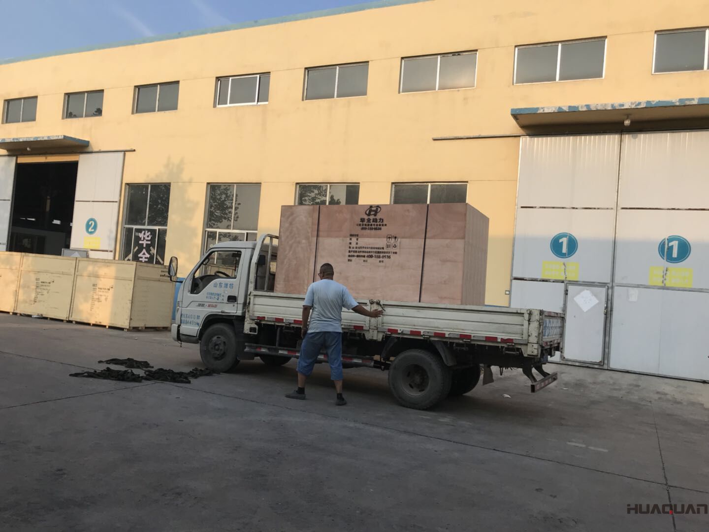 7月6日一臺HQ1QF標(biāo)配汽油一體機由華全成功發(fā)往吉林省