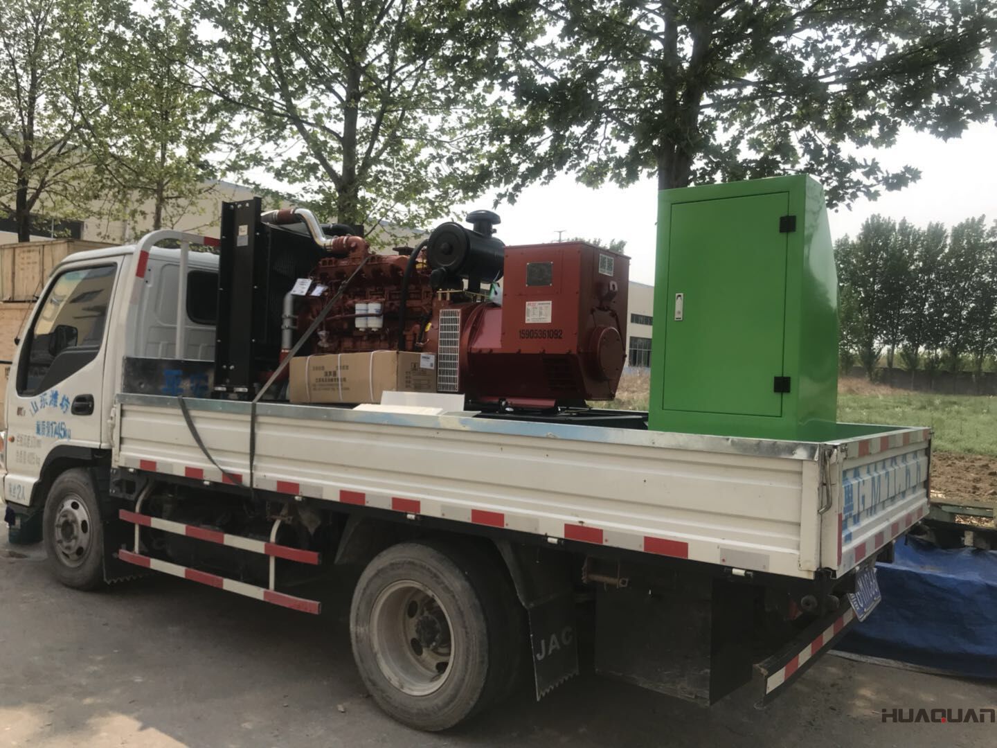一臺120kw自動化柴油發電機組于8月27日成功發往河北