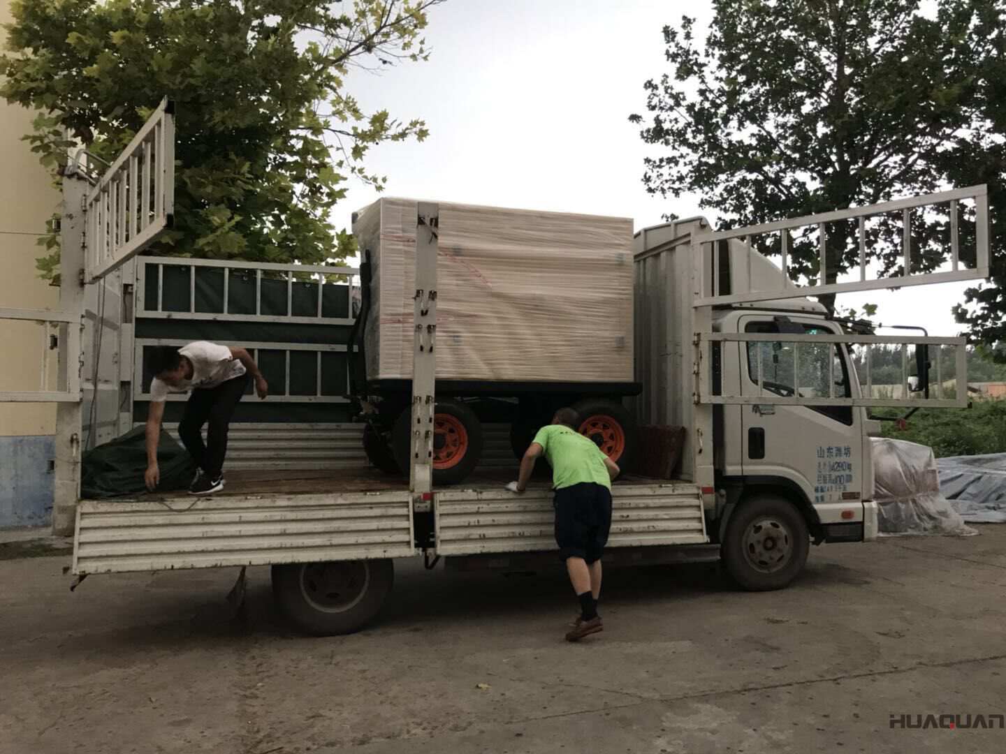 發(fā)貨了！9月7日一臺50kw移動靜音拖車柴油發(fā)電機(jī)組已發(fā)往天津市