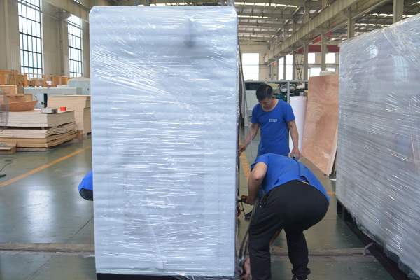 靜音型發(fā)電機(jī)組